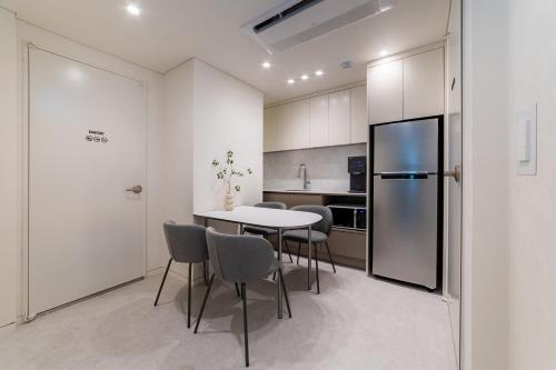 Konyha, NOC33 JONGNO in Jongro