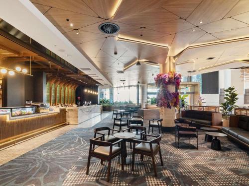Pub/Lounge, Novotel Sydney Cabramatta in Nyugat-Sydney