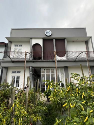 Esterno, NAEERA Inn Wonosobo ( Syariah ) in Wonosobo