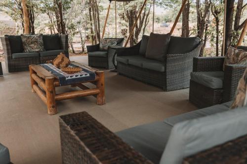 Iekārtas, Hideaways Camelthorn Bush Camp, Greater Moremi in Chiro Pan