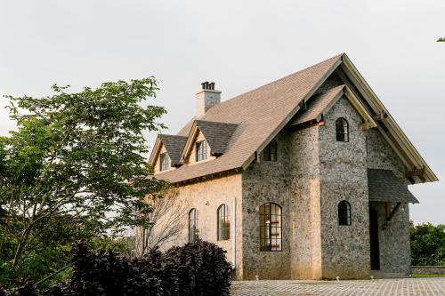 The Old Country Stone House, Cebu City