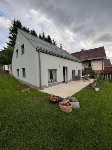 Ponikelská chalupa (Ponikelska chalupa) in Jestřabí v Krkonoších