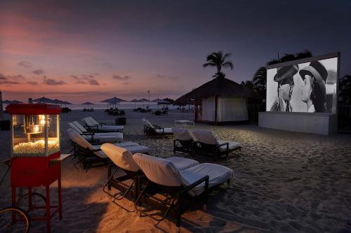 المنطقة المحيطة, Paradise Nest in أورانجستاد