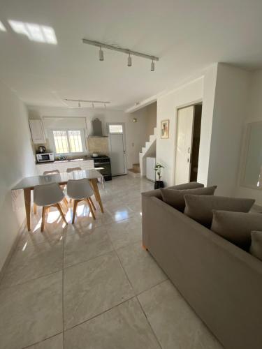 Duplex Boulevard