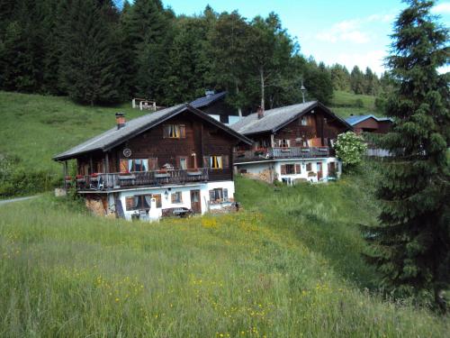 Ferienwohnungen im Blockhaus Metzler