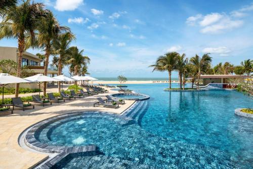 Сад, Melia Ho Tram Beach Resort in Vung Tau