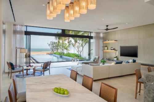 Сад, Melia Ho Tram Beach Resort in Vung Tau
