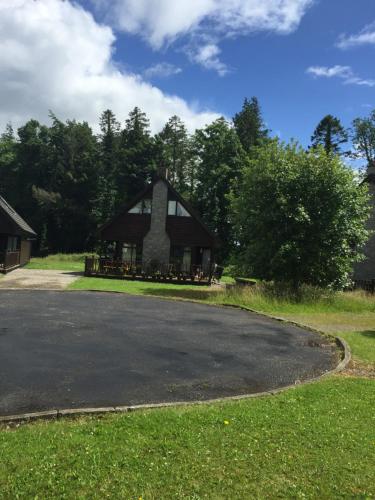 5 bedroom Lodge in Portumna Forest Park Ireland