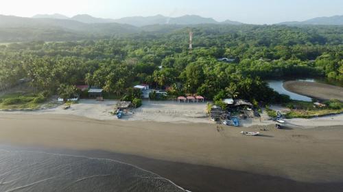 A szálláshely kívülről, Hidden Oasis with 2 Homes in El Esterito, El Cuco in El Cuco