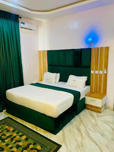 Fast Track Hotel LTD