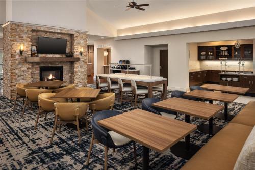 Vestabils, Homewood Suites by Hilton Minneapolis-New Brighton in New Brighton (MN)