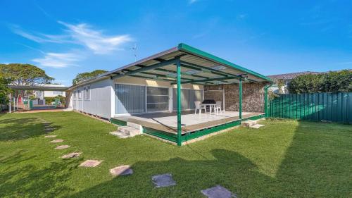 Instalaciones, Family Tides - Umina Beach in Ettalong Beach