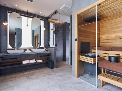 Sauna, Kandor Resort Okinawa in Nakijin