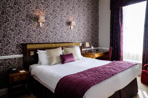 1 double bed