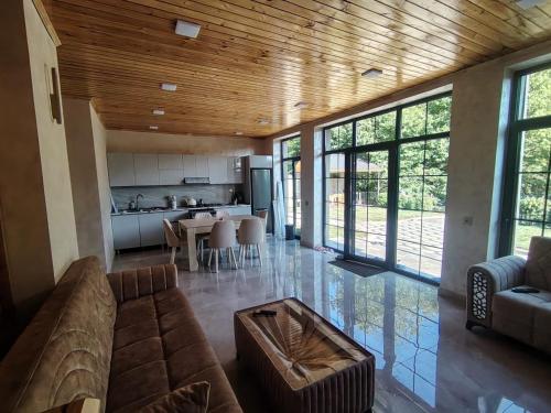 Holiday Homes in Vandam