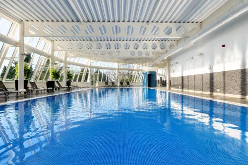 Úszómedence, Macdonald Portal Hotel, Spa & Golf Resort in Rushton (Cheshire East)