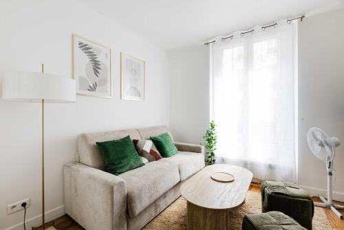 Sublim flat near Sacre Coeur