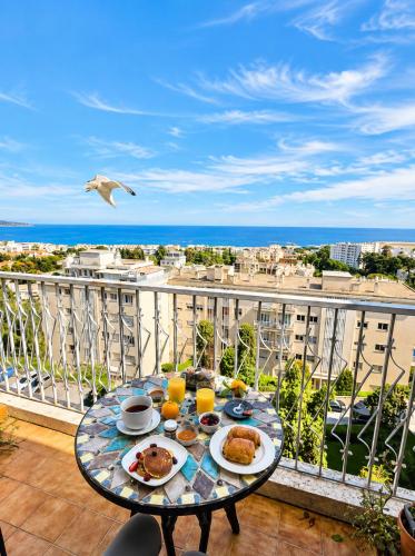 Vue mer panoramique - Clim - Piscine - Parking privé