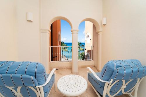 Удобства, Modern Beachfront Condo - St Peters Bay 402 in Литл-Батталис