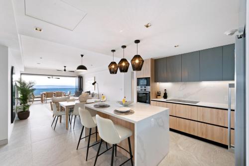 Contemporary Beachfront Condo - Allure 403 - image 5