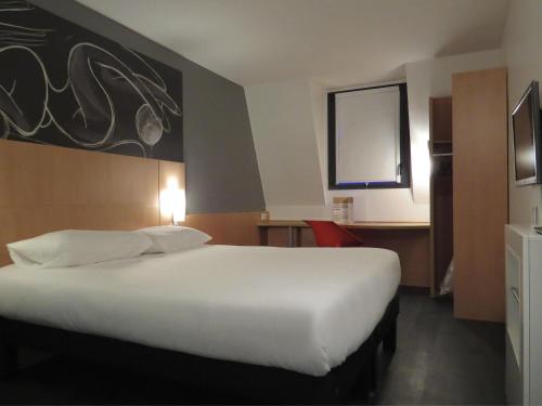 ibis Soissons Hotel Room Type - Classic Room with Double Bed