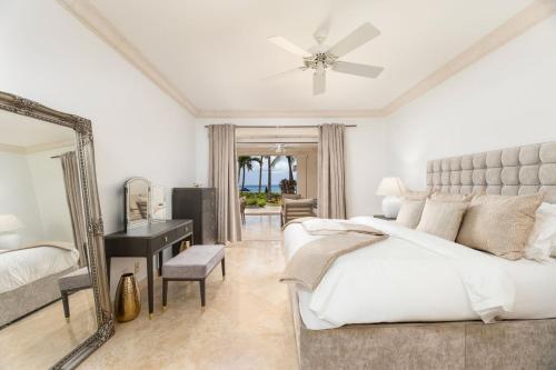 Beachfront Family Retreat - Saint Peters Bay 111 2 bed in Little Battaleys