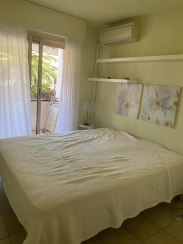 Apartment with shared pool and terrace