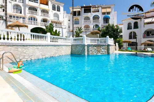 Riviera Del Sol Apartment