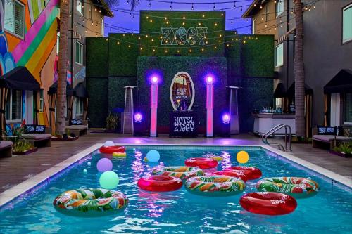 Swimming pool, Hotel Ziggy on Sunset in West Hollywood