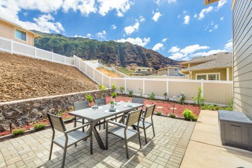 Iekārtas, Family Vacation Home wOcean View at Makaha Valley in Secure Gated Community in Makaha (HI)