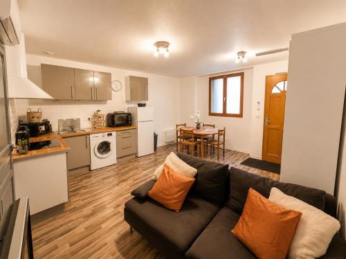 Cocon pèlerin romantique à Lourdes, appartement climatisé à 10 min Sanctuaire & gare