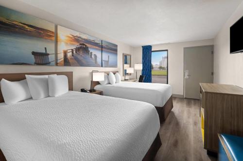 دايز إن باي ويندام مطار نورفولك (Days Inn by Wyndham Norfolk Airport) in نورفولك
