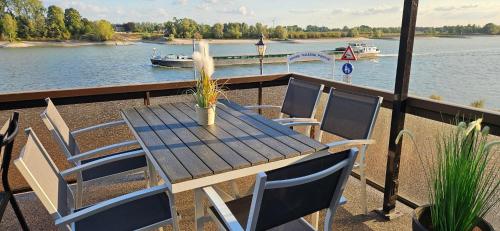 Vaade, Krantor Riverside Apartments in Rees