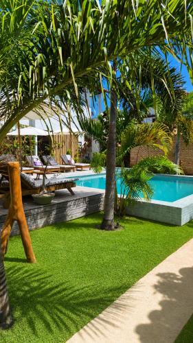 Arataba Hotel Boutique e Bistro - 150 mts do mar - Com estrutura de praia - Japaratinga