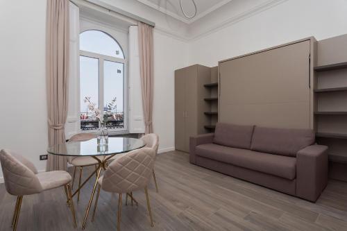 Blue Horizon Apartment By Dimorra