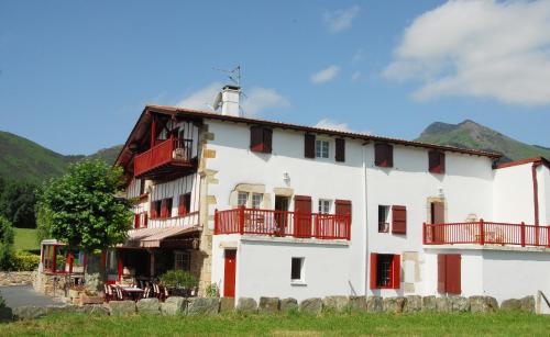 Hotel Pikassaria - Sare