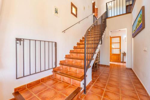 Mercader - image 3
