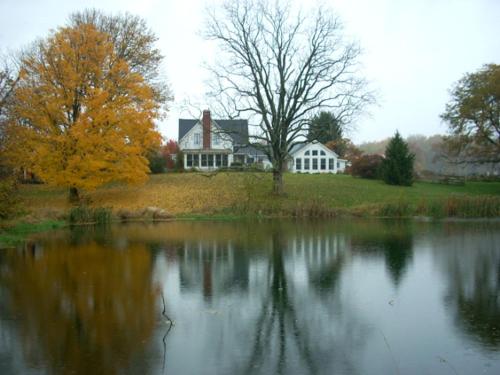Suite Rental Ideal for Writer's Retreat with Lovely Views near Mount Vernon, Ohio in Mount Vernon (OH)
