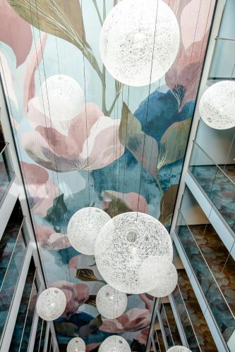 Motel One Amsterdam - image 5