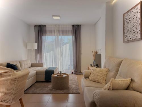 Marina Essence Luxury