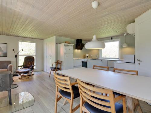 Cuina, Holiday Home Solborg - 400m from the sea by Interhome in Graerup