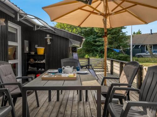 Balcó/terrassa, Holiday Home Solborg - 400m from the sea by Interhome in Graerup