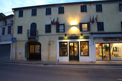 Albergo Alla Campana - image 6