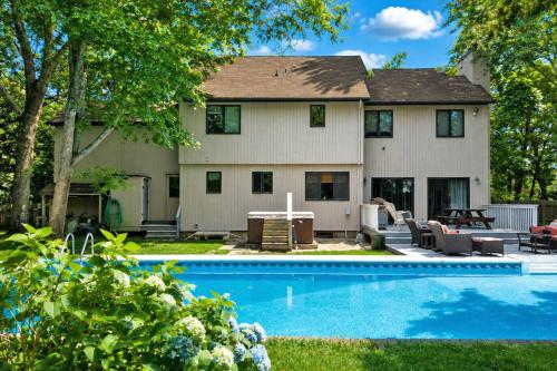 Westhampton Beach Retreat - Pool, Hot Tub & Minutes to Main St in Westhampton Beach (NY)