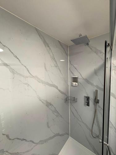 APlaceToStay Central London Apartment, Zone 1 NHG 5