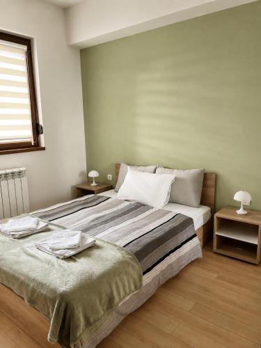 Urban Taft Stay Skopje-Modern Vodno View Suite with Private Parking in Taftalidze, Skopje (fotografie 3)