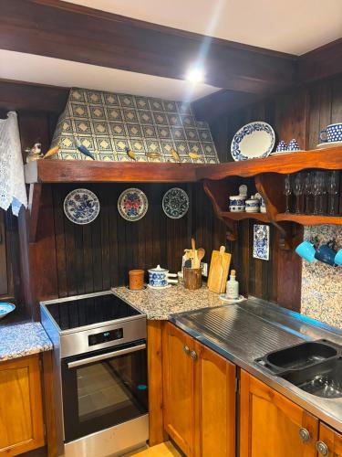 Willa Garbatka Apartament u Artysty in Milanowek