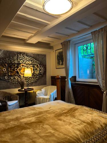 Willa Garbatka Apartament u Artysty in Milanowek
