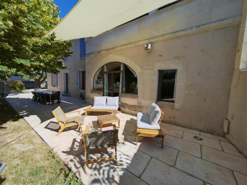 Mas 1816, Pont du Gard, pool and barbecue in Saint Hilaire D'Ozilhan