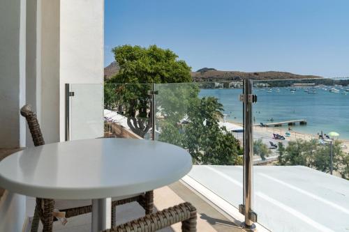 Camera twin, vista sul mare, balcone